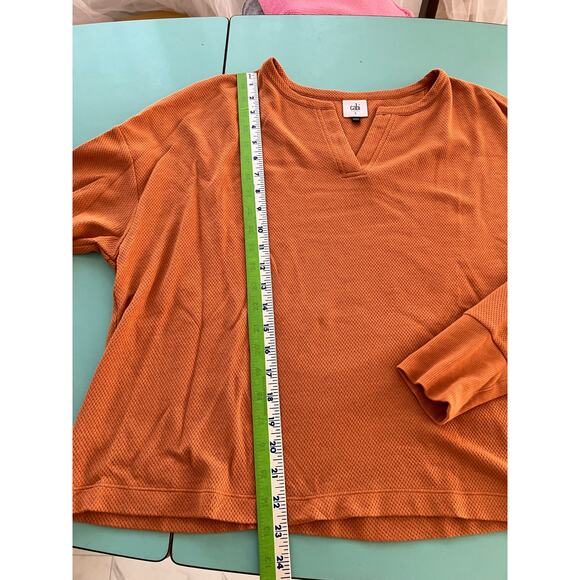 Cabi V Neck Textured Long Sleeve Henley Shirt Relaxed Fit Cuffed Sleeve Size L - Picture 4 of 6